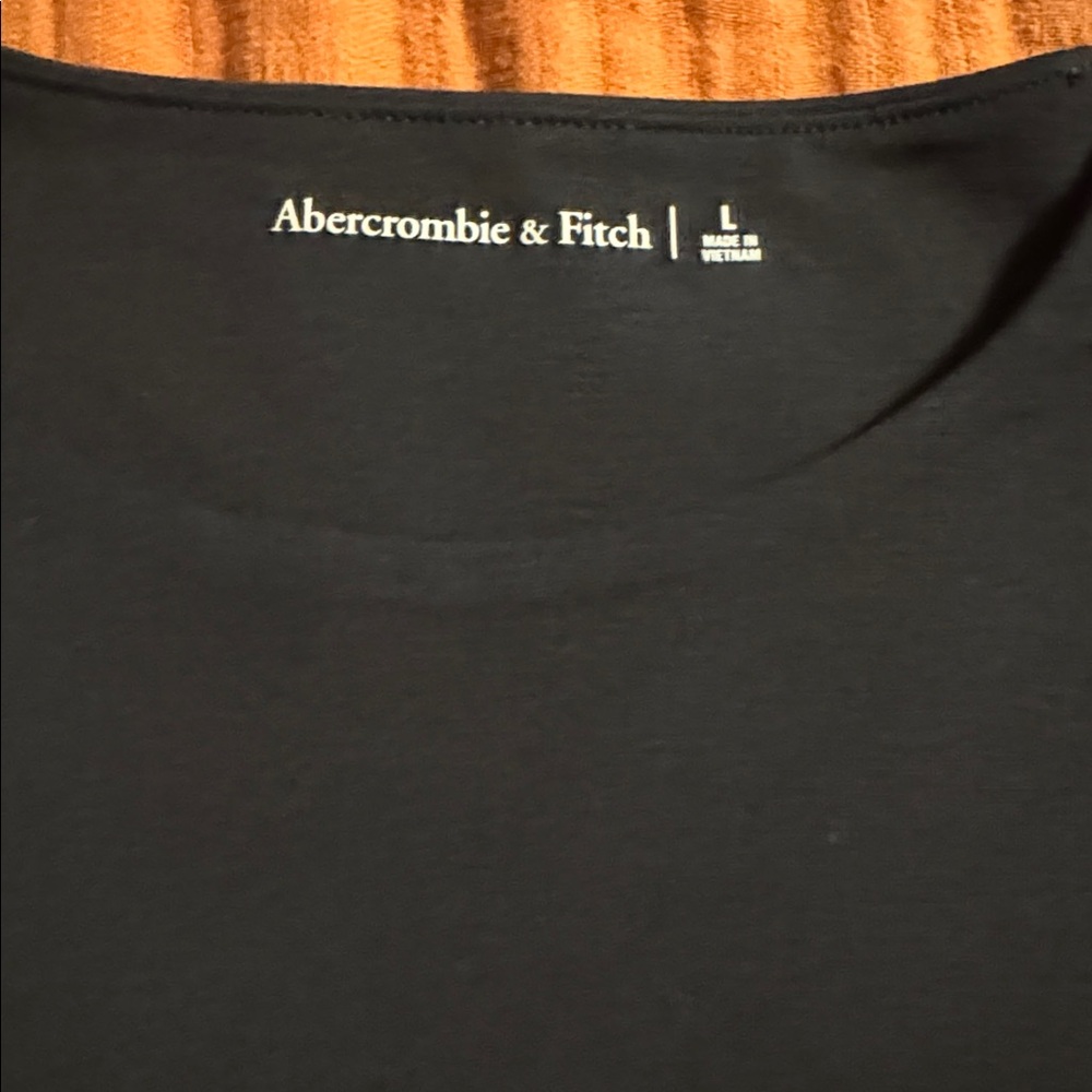 Abercrombie & Fitch Black Crew Neck Top - Picture 2 of 4